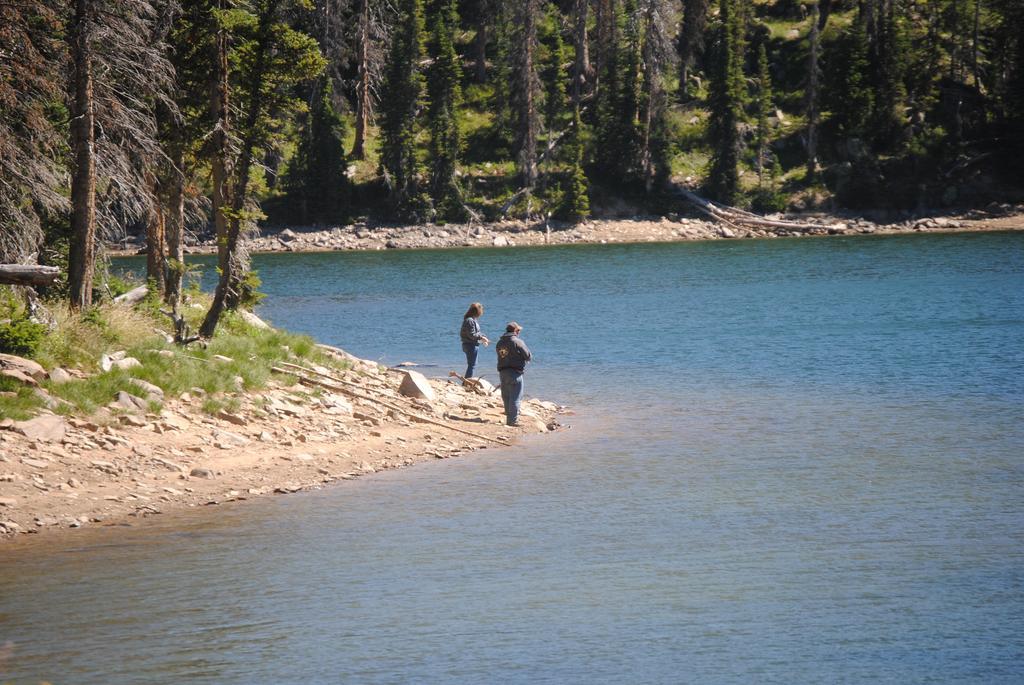 Medicine Bow Lodge Tenmile Екстериор снимка