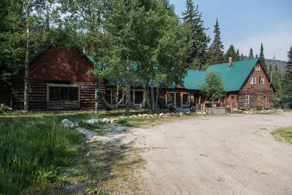 Medicine Bow Lodge Tenmile Екстериор снимка